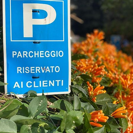 B&B Mareagro サンタ・テレーザ・ディ・リーヴァ エクステリア 写真