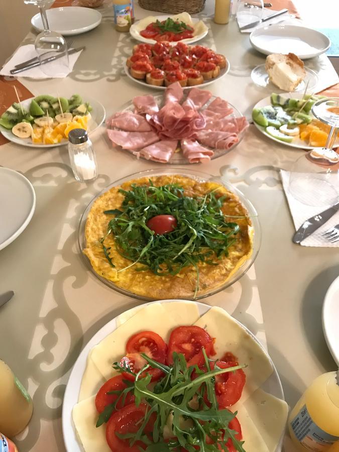 B&B Mareagro サンタ・テレーザ・ディ・リーヴァ エクステリア 写真